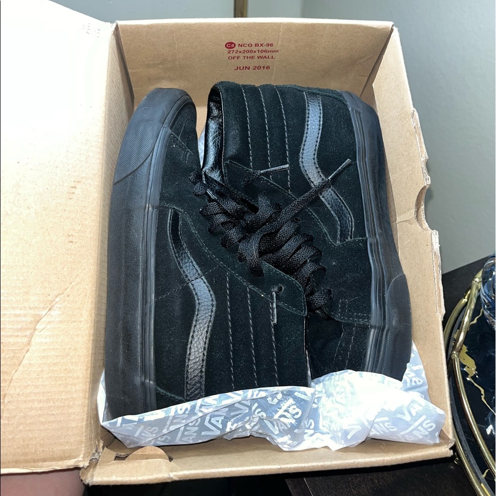 Black vans